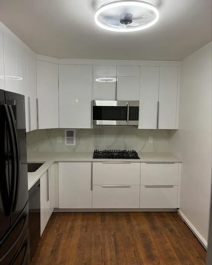 Renovated kitchen with quartz countertops in Kokomo